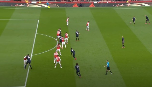 10 khoảnh khắc thất bại tại Premier League: 