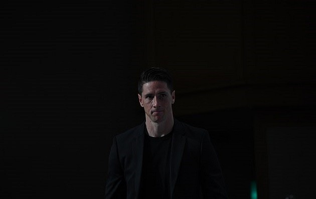 Real muốn bán Jovic - Bóng Đá