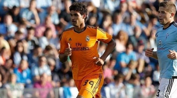 Liverpool ready to launch shock move for Raheem Sterling to replace one player - Bóng Đá