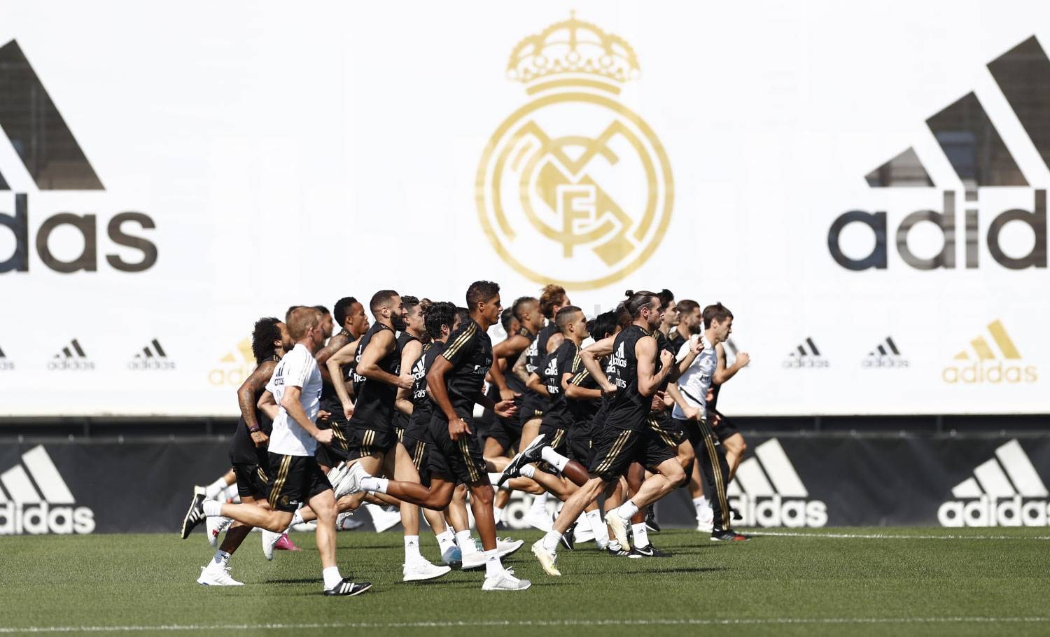 Ornstein: Atletico may demand up to £45m + tax for Partey, wages might be in excess of £200k-per-week - Bóng Đá