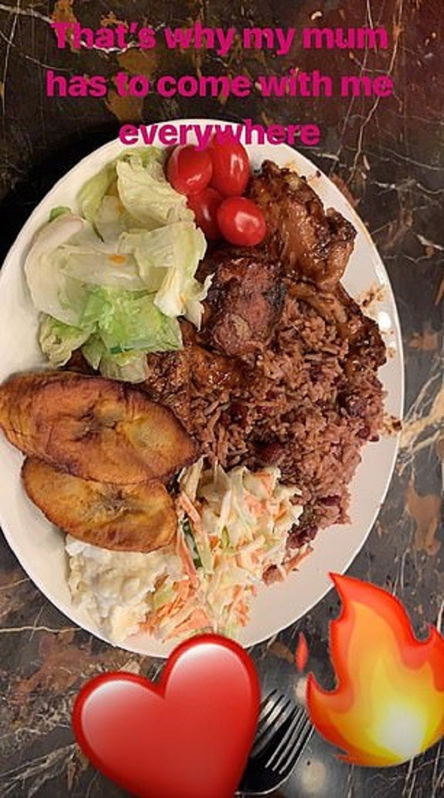 Tam tấu Tevez - Rooney - Ronaldo của Man Utd 2007/08 từng bá đạo ra sao - Bóng Đá