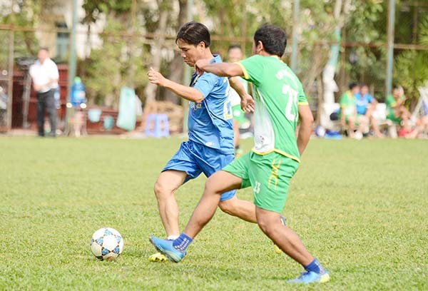 Tài Em và cựu danh thủ Long An tham dự trận đấu tri ân mừng xuân Tân Sửu - Bóng Đá