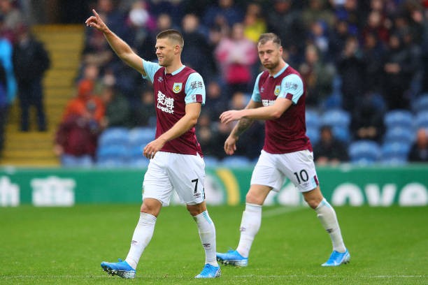 Được VAR giúp đỡ tận tình, Southampton vẫn thua tan nát - Bóng Đá