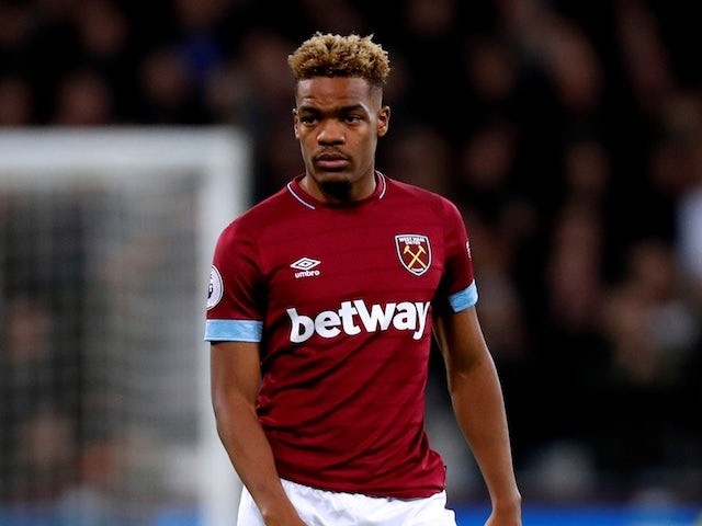 TRỰC TIẾP ngày cuối chuyển nhượng Premier League: Thương vụ của Man Utd có nguy cơ đổ bể - Bóng Đá