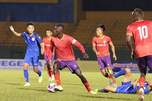 SHB Đà Nẵng, B.Bình Dương thắng sít sao ở lượt trận thứ 3 Cúp Thiên Long - Bóng Đá