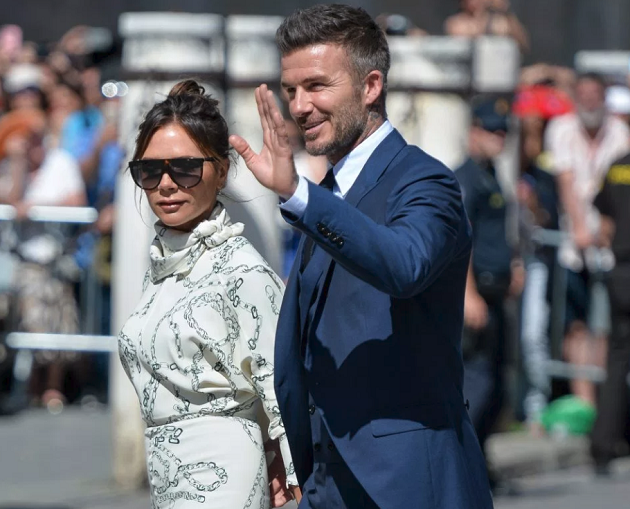 Điểm lại những đám cưới rình rang của các ngôi sao trong Hè này  - Bóng Đá