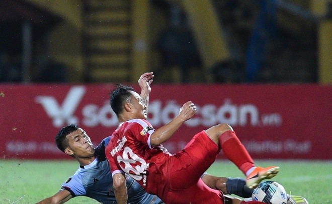 'Người không phổi' trở lại, Viettel hứa hẹn trở thành ngựa ô giai đoạn lượt về - Bóng Đá