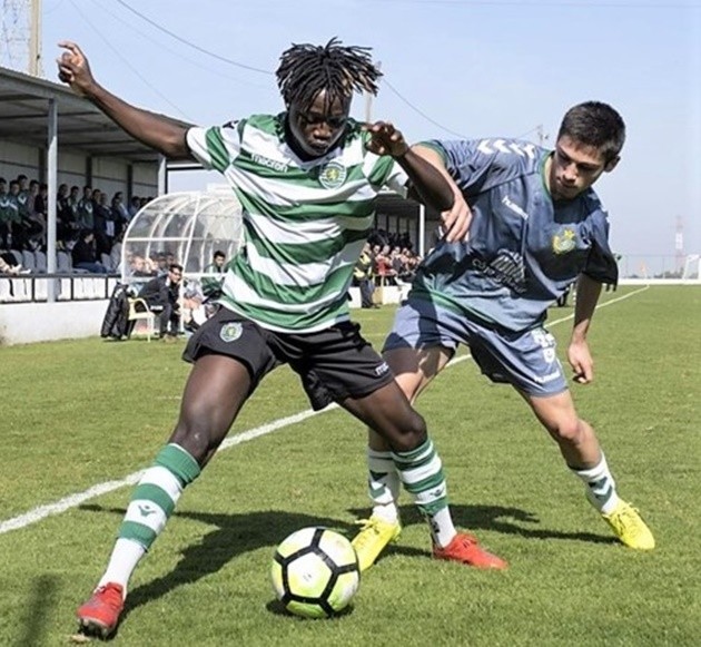 Joelson Fernandes: Teen wing wizard following in Ronaldo's footsteps at Sporting - Bóng Đá