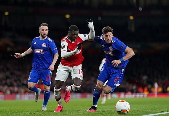 'Too good for Man Utd' - Chelsea and Arsenal fans react as Romelu Lukaku scores on Inter debut - Bóng Đá