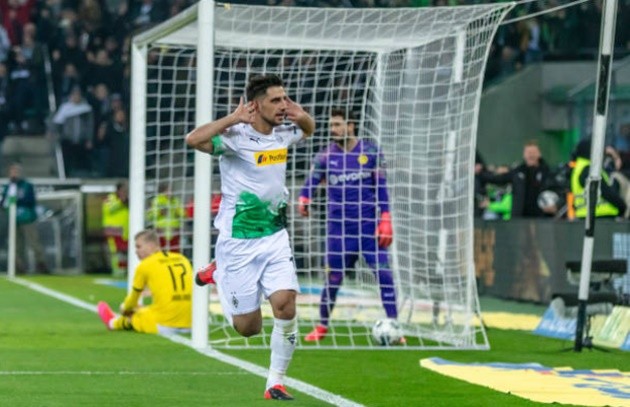 Manchester United fans react to reports Harry Maguire is already becoming a leader - Bóng Đá