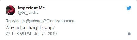 Chelsea stars to be warned over social distancing after Alonso and Kepa stand too close to fans while posing for photos - ảnh Chelsea - Bóng Đá