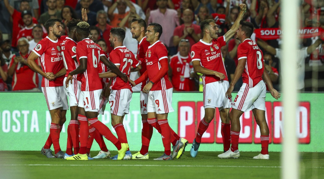 Bài ảnh Sporting Lisbon 0-5 Benfica - Bruno cried - Bóng Đá