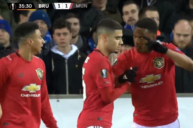 ảnh tập Man Utd - Bóng Đá