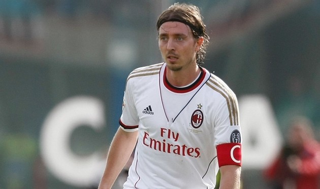 4 thủ quân của AC Milan thời 