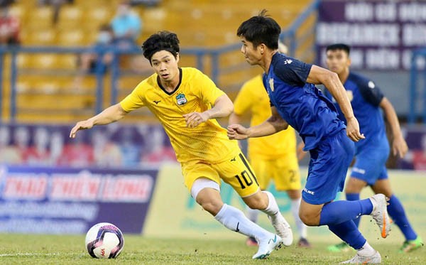 Kiatisak tái xuất, HAGL bị DNH Nam Định cầm chân đáng tiếc - Bóng Đá