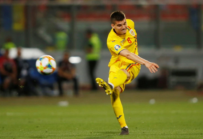 Ianis Hagi, son of Gheorghe, is living up to Romania legend’s legacy with brilliant goals for Rangers - Bóng Đá