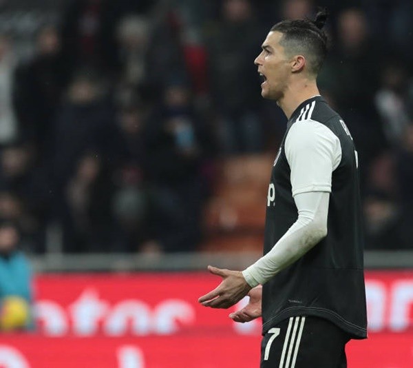 Daniel James và Wan-Bissaka chơi thế nào trong ngày 'debut' Man Utd - Bóng Đá