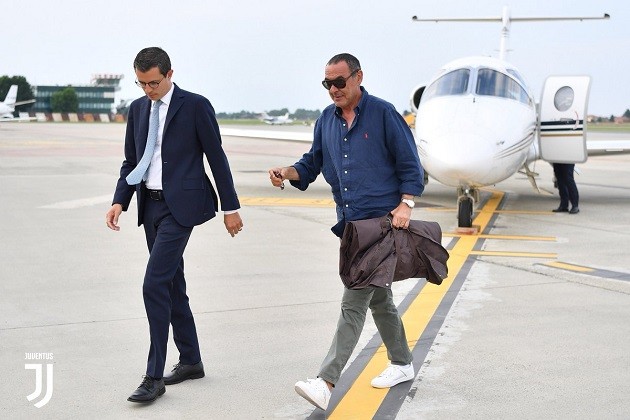 Liverpool cử trinh sát xem giò Milot Rashica - Bóng Đá