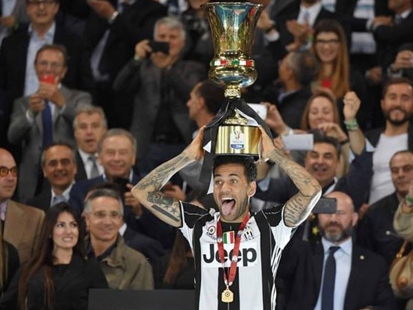 4 trung vệ cho Pep vào mùa Đông - Bóng Đá