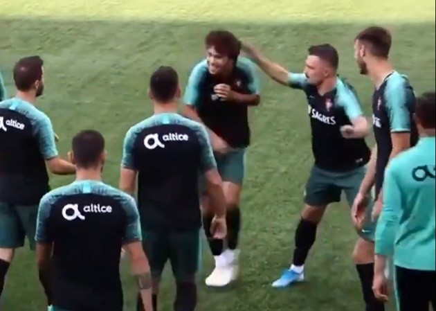 Đội hình cực phẩm của M.U nếu Van Gaal được chiêu mộ - Bóng Đá