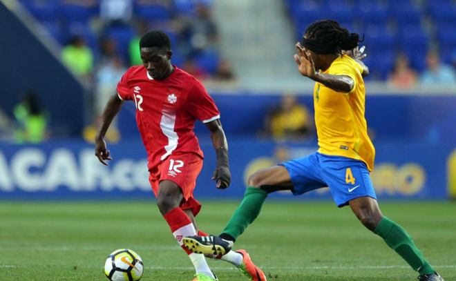 Alphonso Davies was born in a refugee camp, fled to Canada and helped Bayern Munich destroy Chelsea in Champions League - Bóng Đá