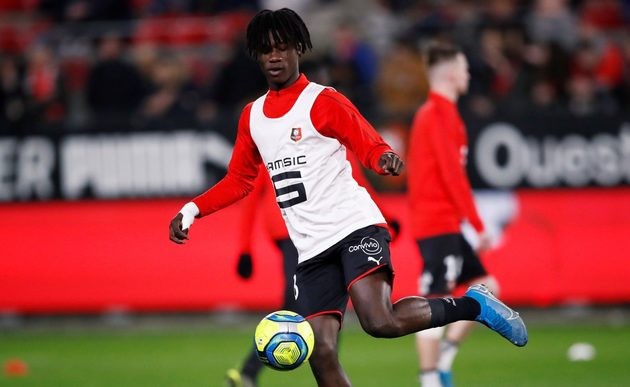 Barcelona reportedly discard French revelation Camavinga for two reasons - Bóng Đá