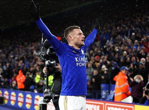 Bruno Fernandes shows incredible work ethic to win ball back - Bóng Đá