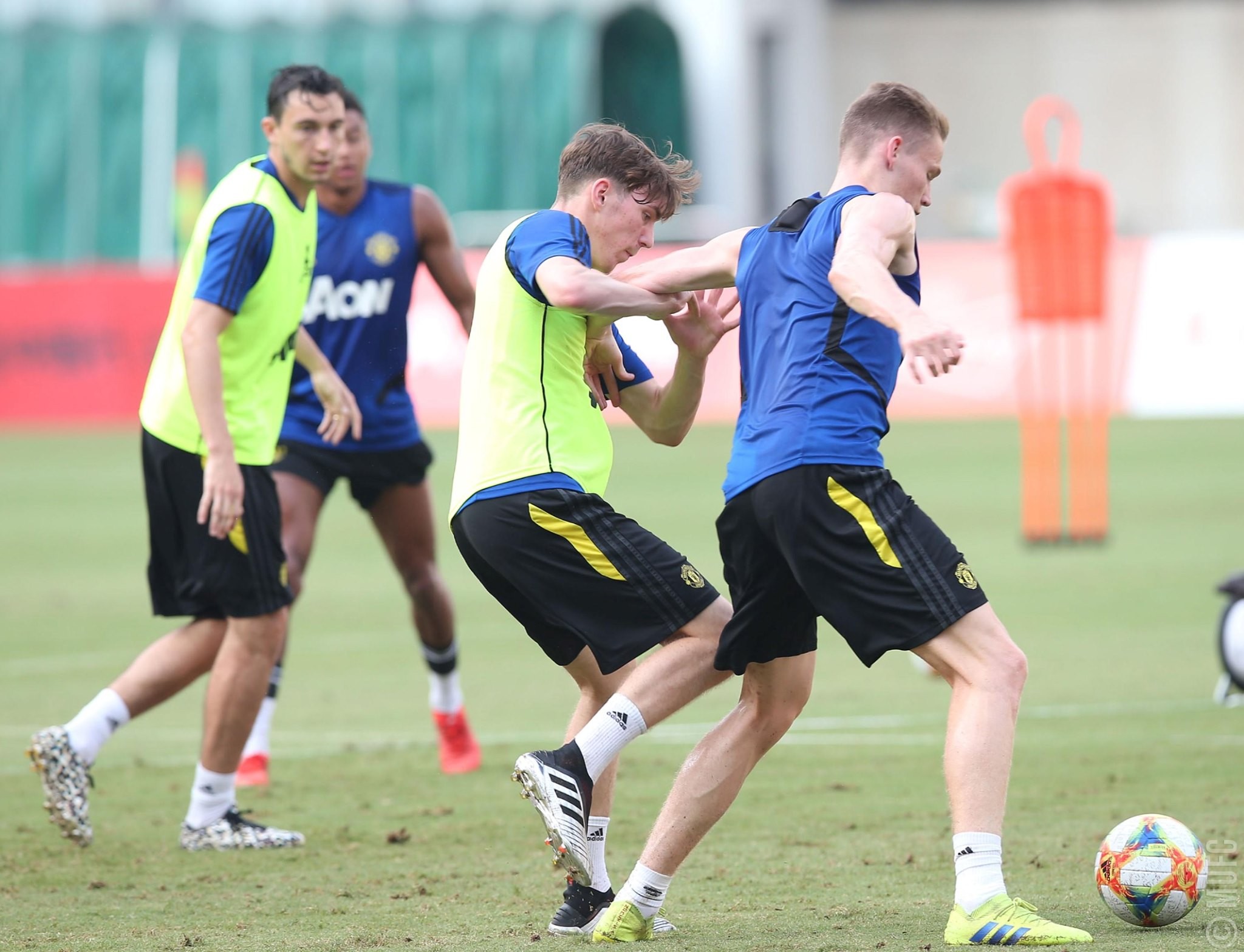 Ghi 2 bàn từ chấm phạt cố định, các sao U22 Việt Nam ghi điểm với thầy Park - Bóng Đá