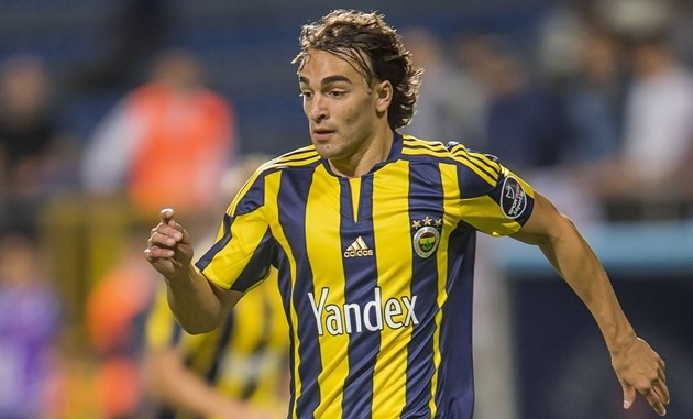 “Who needs Maguire” – Manchester United star’s performance has these Red Devils fans questioning need for major transfer - Bóng Đá