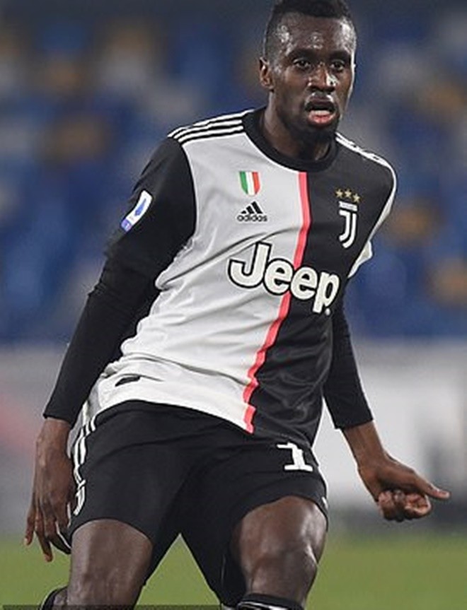 Borussia Dortmund reportedly forced to lower their £100m asking price for Barca-linked Jadon Sancho - Bóng Đá