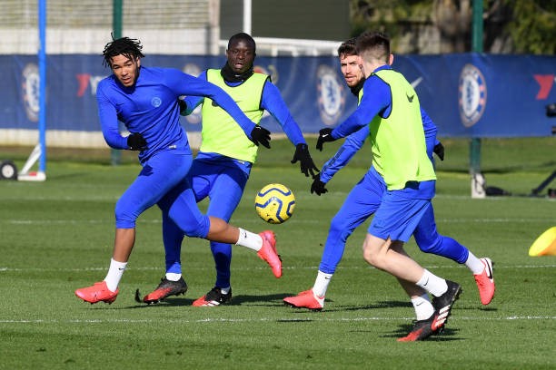 Ziyech chuẩn bị đến, Lampard nghiêm khắc chỉnh đốn lại The Blues - Bóng Đá