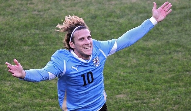 10 sao Uruguay có số lần khoác áo ĐTQG nhiều nhất: Forlan, Suarez, Cavani ở đâu? - Bóng Đá
