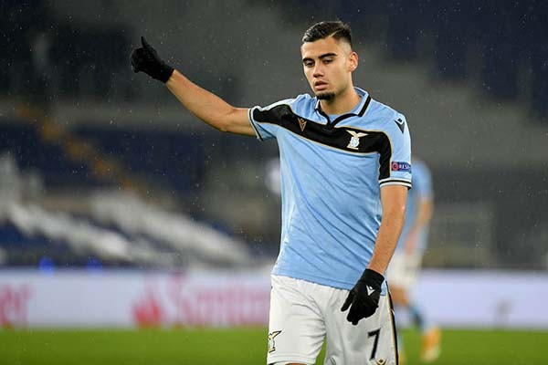 Sắp rời OTF, Mengi tăng số 