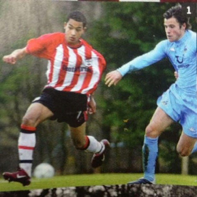 Mark Wright lives football dream with FA Cup triumph in Crawley's thrashing of Leeds - Bóng Đá
