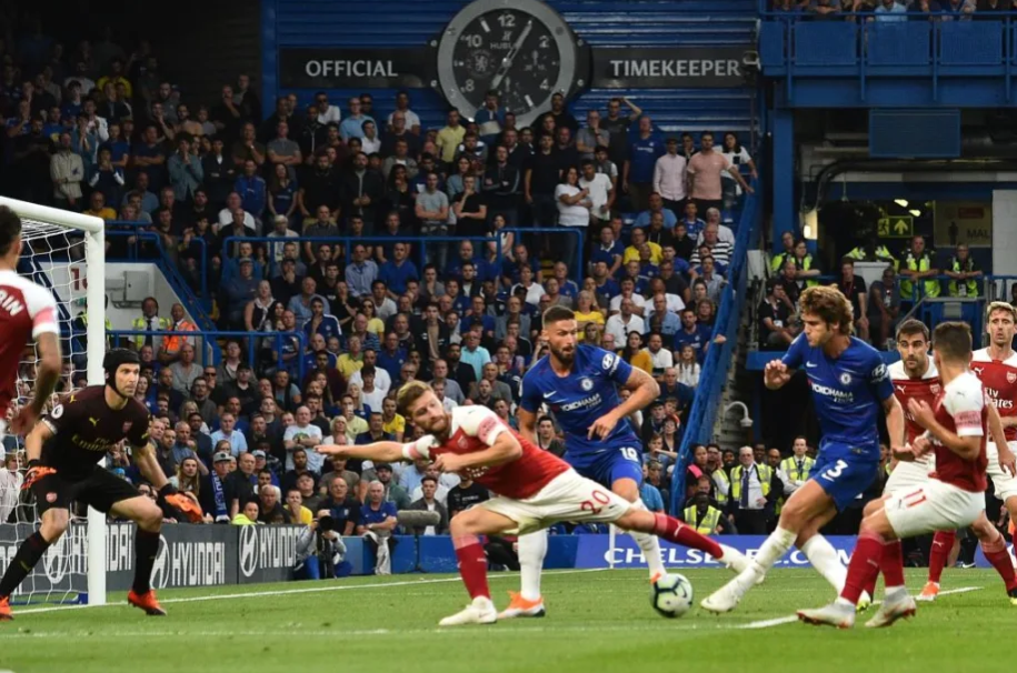 MARCOS ALONSO CHIA SẺ BỨC ẢNH Ý NGHĨA NHẤT - Bóng Đá
