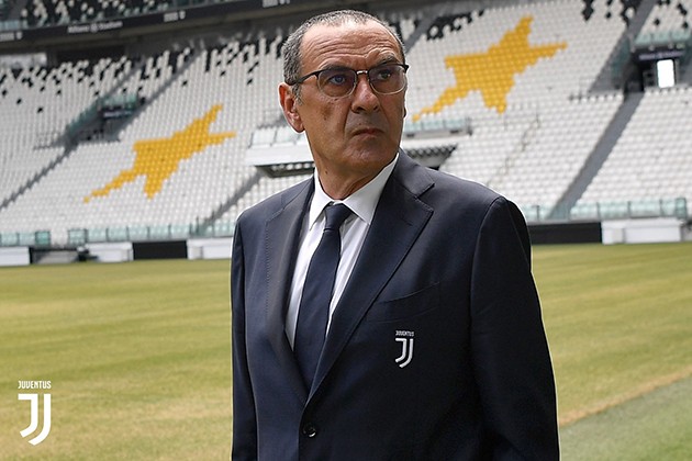 Sarri deals a blow to Man Utd by saying he wants to build around Dybala and Douglas Costa - Bóng Đá