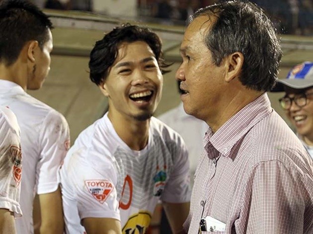 Để Công Phượng nở nụ cười, bầu Đức phải trả cái giá khá đắt - Bóng Đá