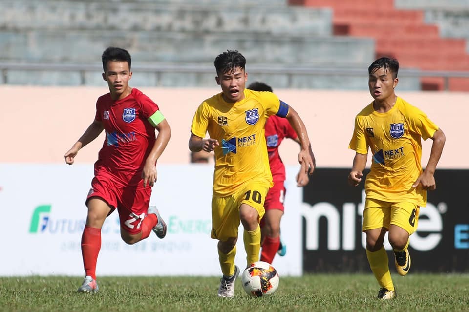 Đại thắng Khánh Hòa, U17 Thanh Hóa chạm trán đàn em Công Phượng ở bán kết - Bóng Đá