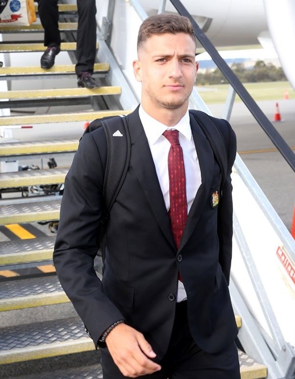 Reds arrive in Perth!  - Bóng Đá