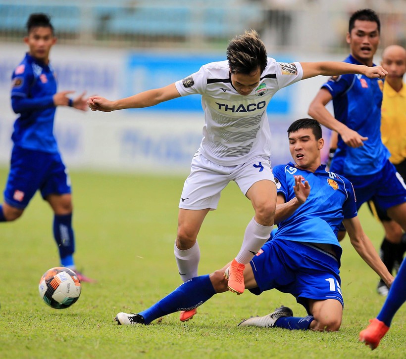 Đấu sớm vòng 14 V-League 2019: HAGL thất thủ tại phố núi, Thanh Hóa thăng hoa ở phố biển - Bóng Đá