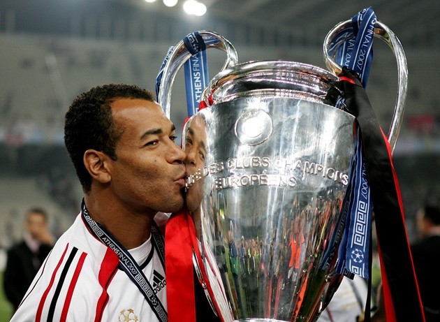 Ronaldinho’s Champions League dream team XI revealed  - Bóng Đá