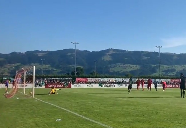 Bruno Fernandes ra sân đá giao hữu và ghi bàn - Bóng Đá