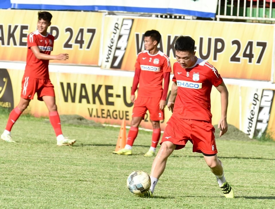 Xuân Trường - Tuấn Anh luyện công trên phố núi, sẵn sàng nghênh chiến Quảng Nam - Bóng Đá