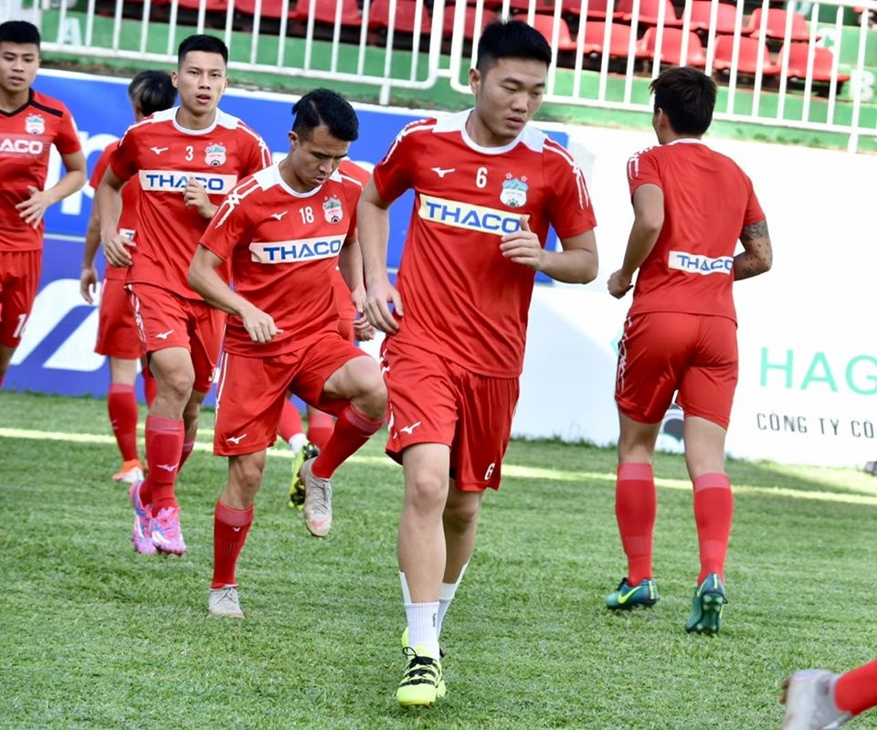 Xuân Trường - Tuấn Anh luyện công trên phố núi, sẵn sàng nghênh chiến Quảng Nam - Bóng Đá