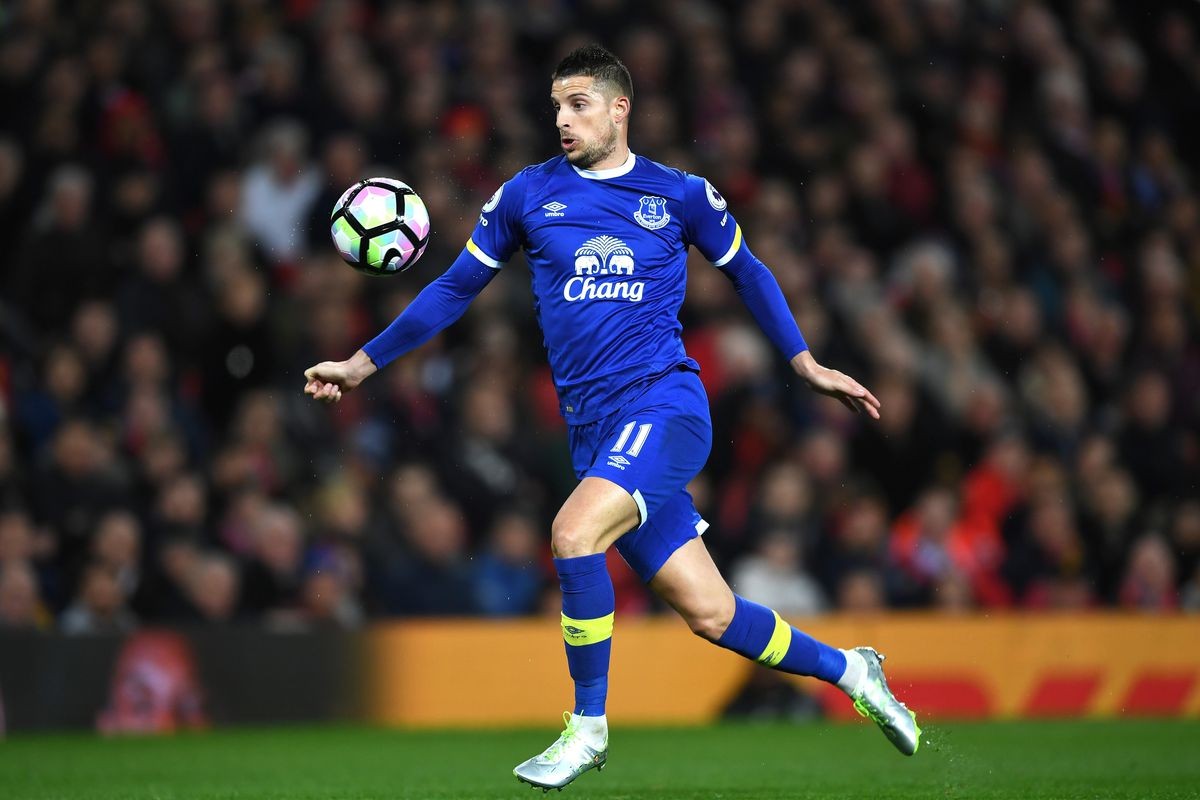 Những cầu thủ bị lãng quên có thể đóng vai trò lớn hơn ở Premier League 2019-2020 - Bóng Đá