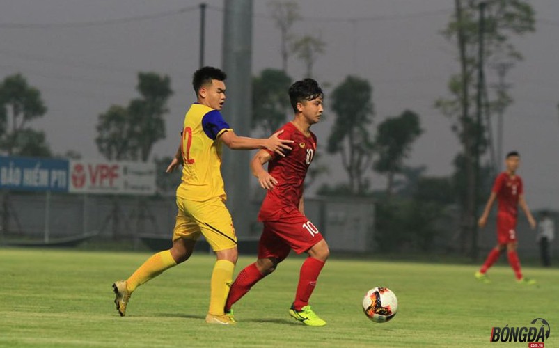 18h00 Trực tiếp U23 Việt Nam 1-0 U18 Việt Nam: Việt Cường mở tỉ số - Bóng Đá