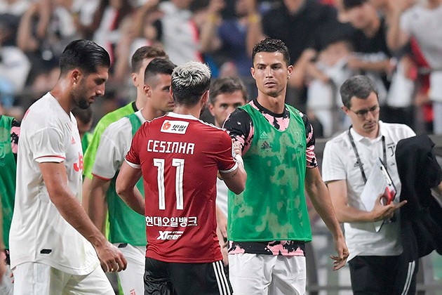 Juve face Ronaldo legal action? - Bóng Đá