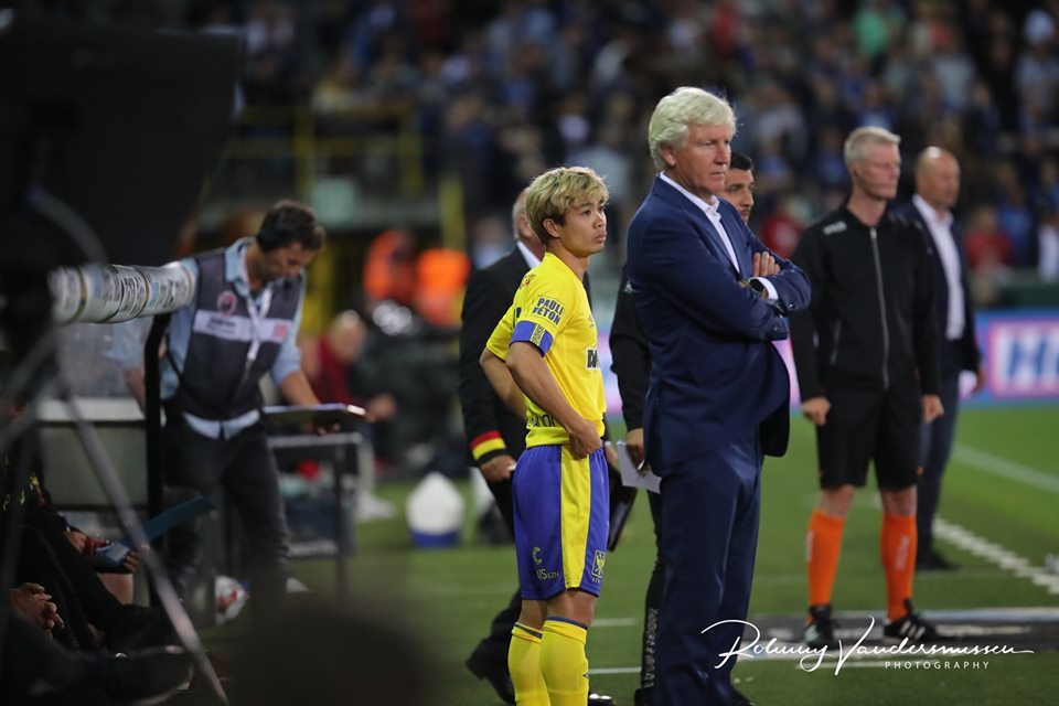 Điểm tin bóng đá Việt Nam tối 18/08: Sau Văn Hậu, đến lượt Trọng Hoàng báo 