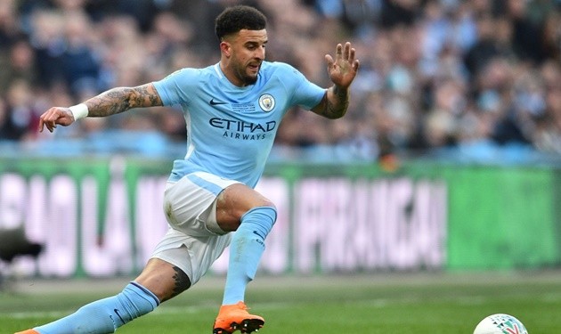 Kyle Walker hay vậy rồi, sao Pep còn 'ném tiền' cho Joao Cancelo? - Bóng Đá