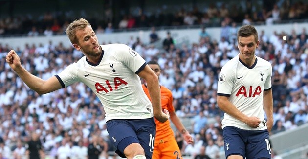 Bị VAR quay lưng, Tottenham thua sốc trên sân nhà - Bóng Đá